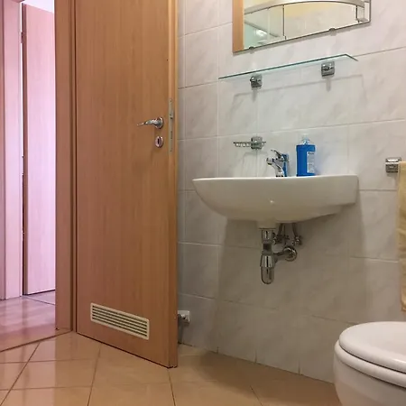Jozsef Attila Apartamento